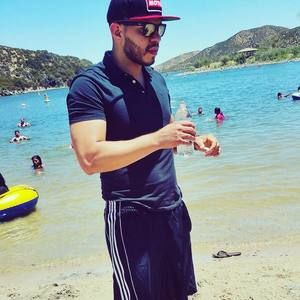 Meet your Posher, Felipe